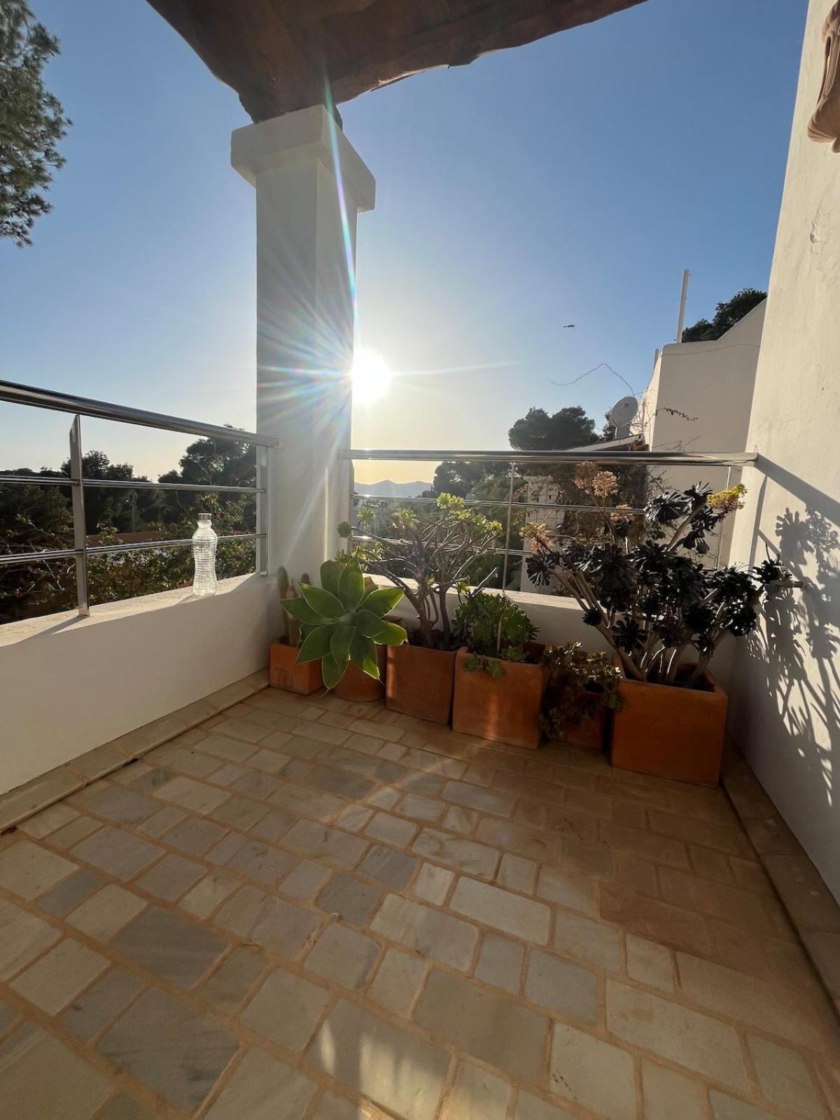 Villa Rosita Ibiza Ταλαμάνκα Εξωτερικό φωτογραφία