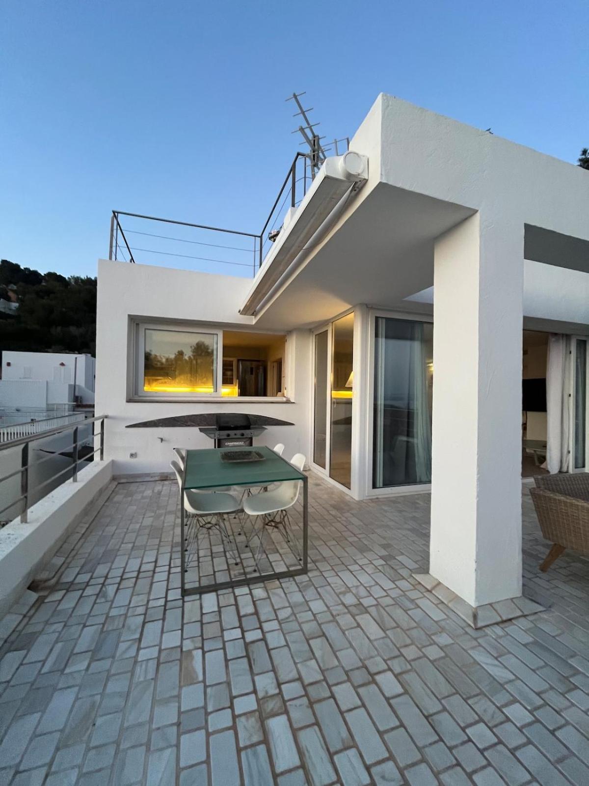 Villa Rosita Ibiza Ταλαμάνκα Εξωτερικό φωτογραφία